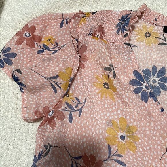 NWT- Harvé Benard - L - Picture 4 of 8